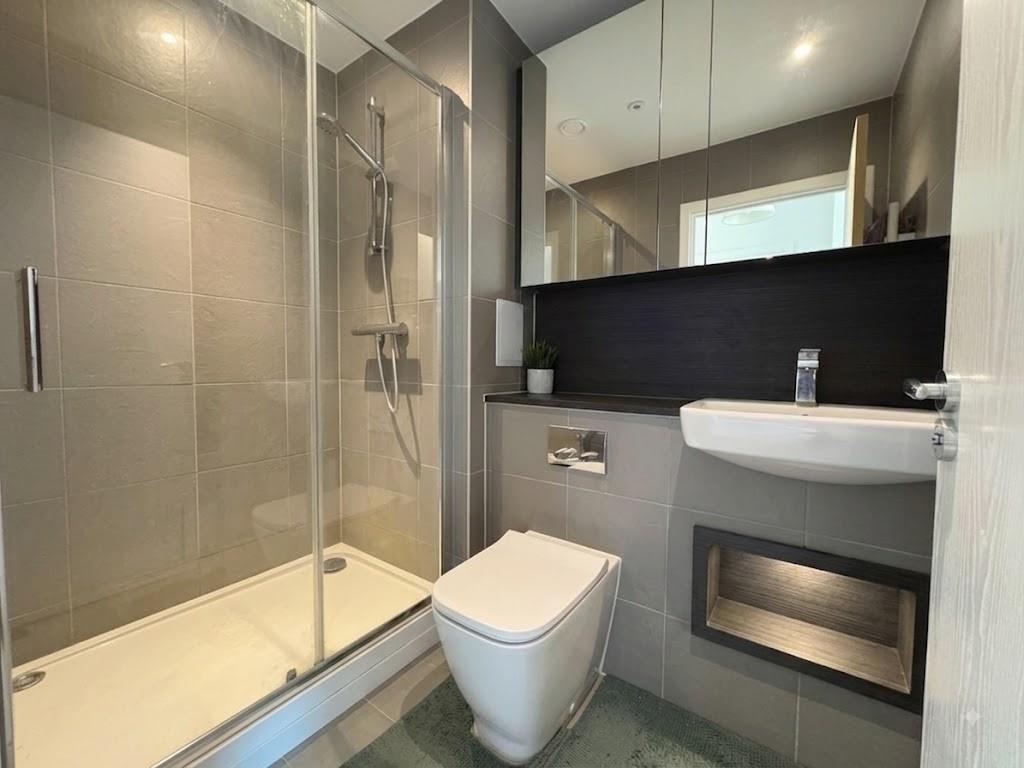 Medawar Drive, Mill Hill, NW7, London